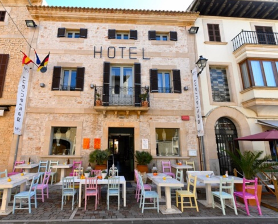 Hermoso Hotel en el centro de Santanyí